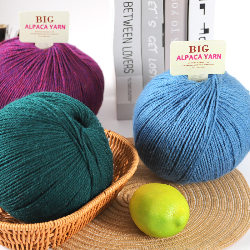 Large Skeins of Alpaca Yarn, M - Skee Ball Arcade avaliação e preço
